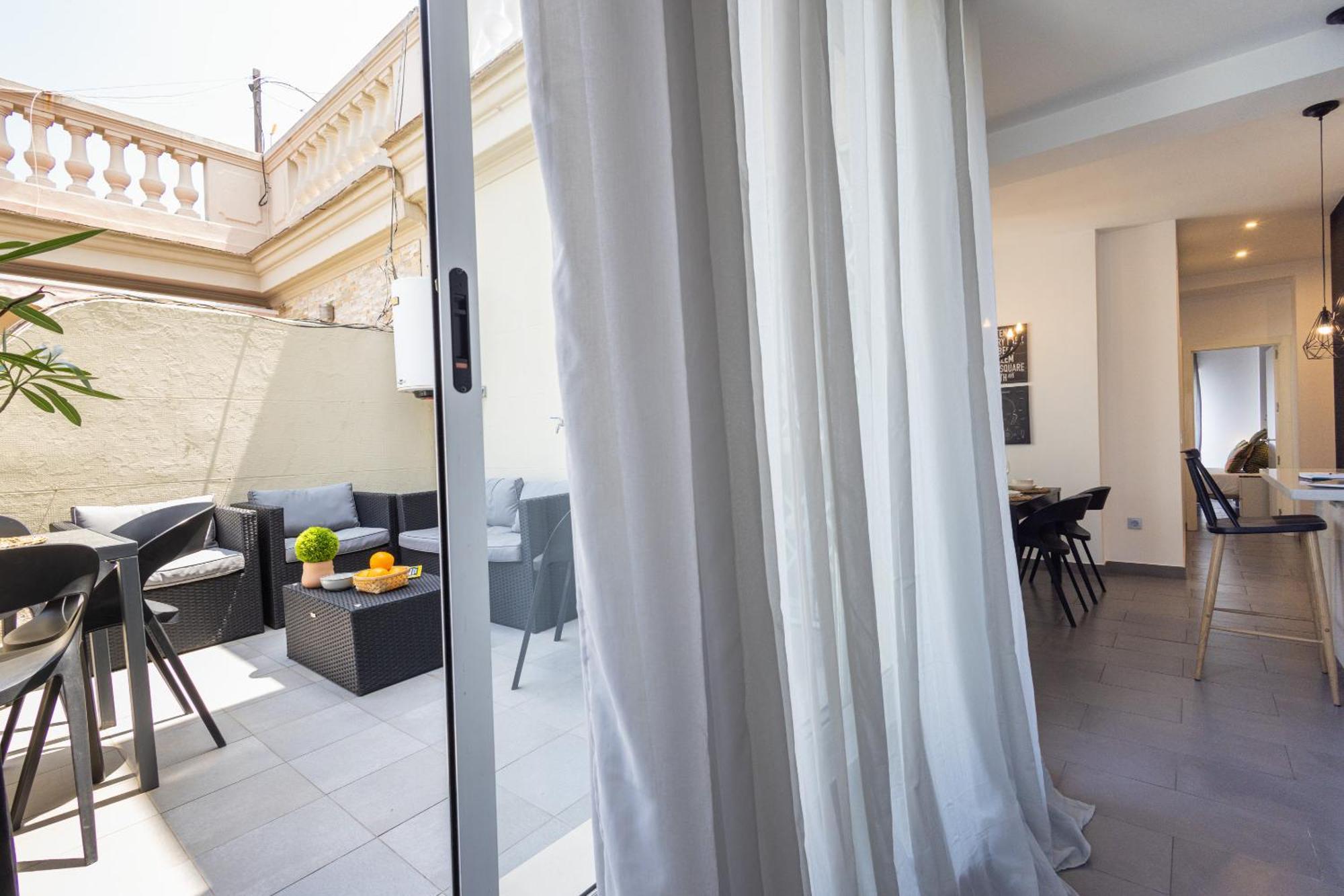 Florit Flats - Stylish 2 Bedroom Ac Wifi Terrace Attic In Valencia Center Exterior foto